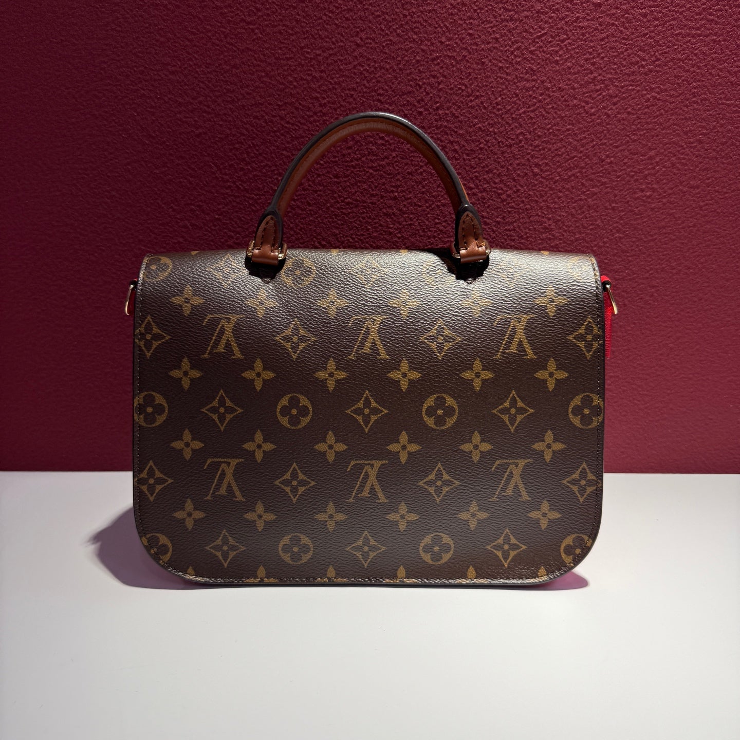 Louis Vuitton Satchel M44548