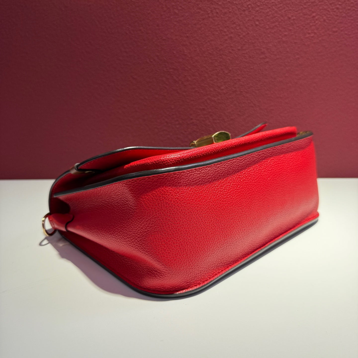 Louis Vuitton Satchel M44548