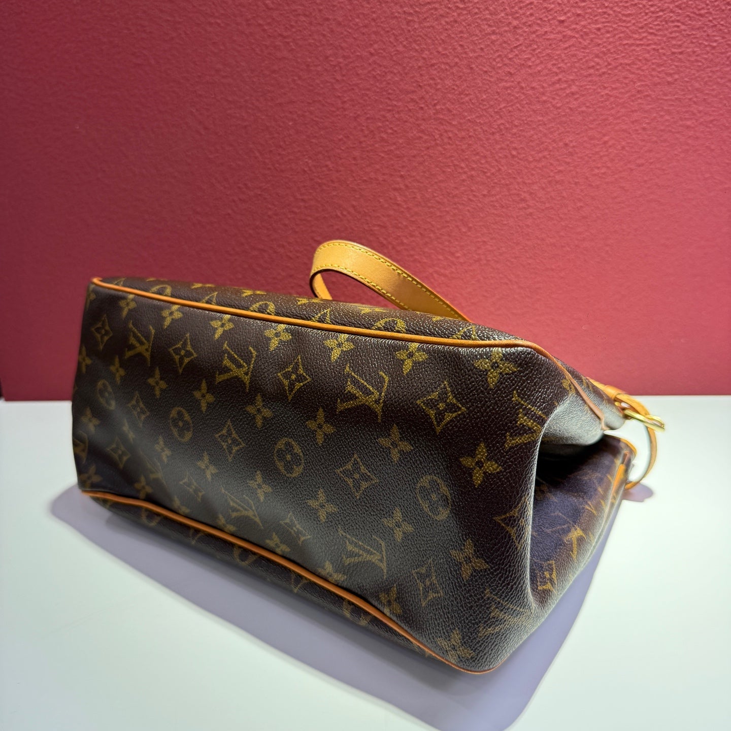 Louis Vuitton Tote