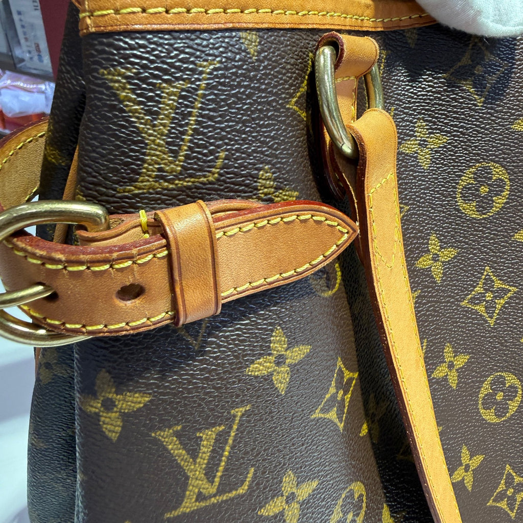 Louis Vuitton Tote