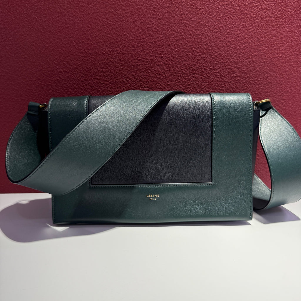 Celine Crossbody Length 25 x Width 10.5 x Height 15 cm 180263AQO.31EN