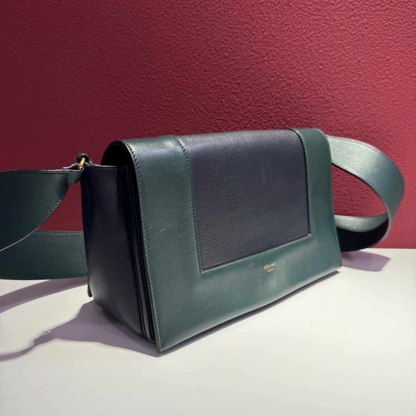 Celine Crossbody Length 25 x Width 10.5 x Height 15 cm 180263AQO.31EN