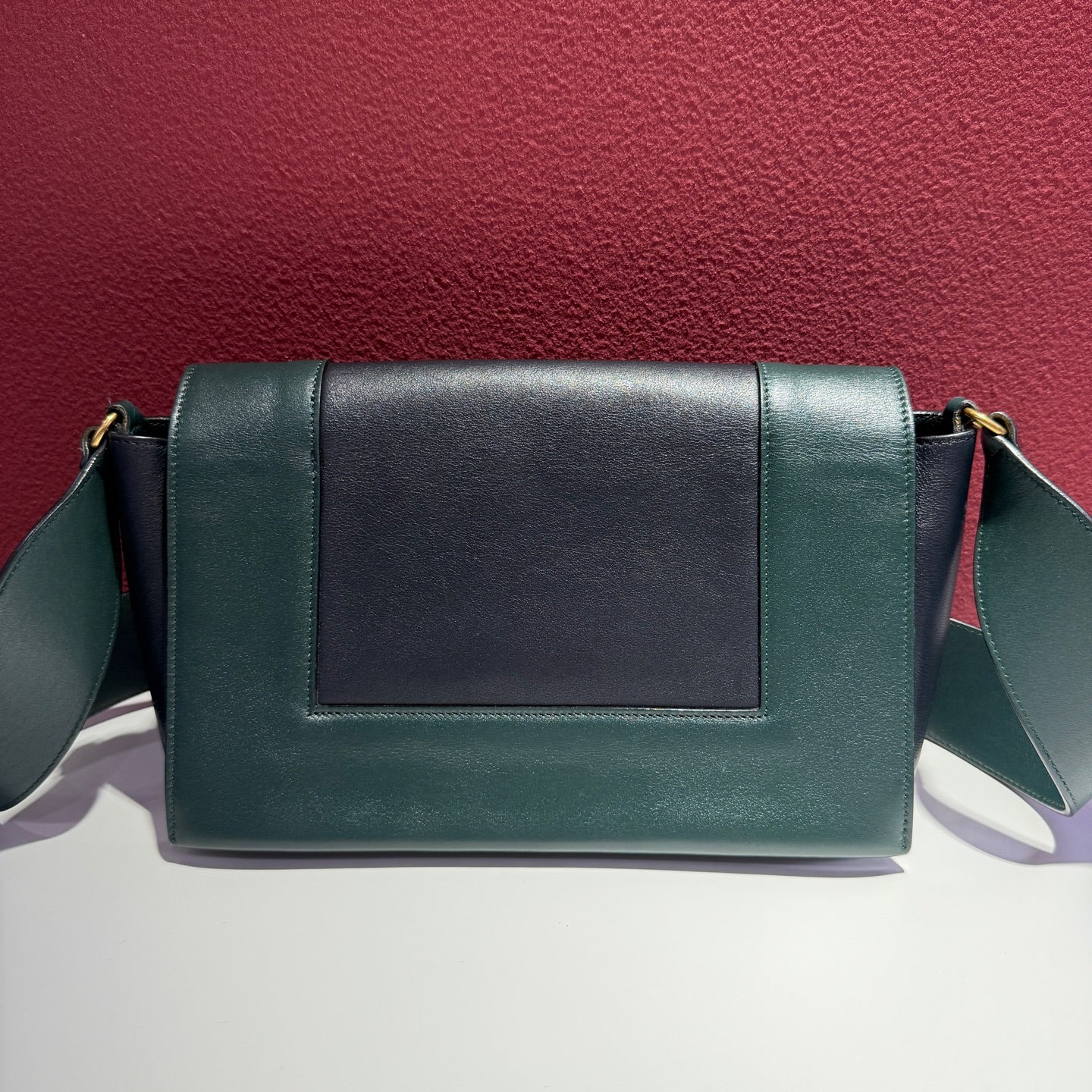 Celine Crossbody Length 25 x Width 10.5 x Height 15 cm 180263AQO.31EN
