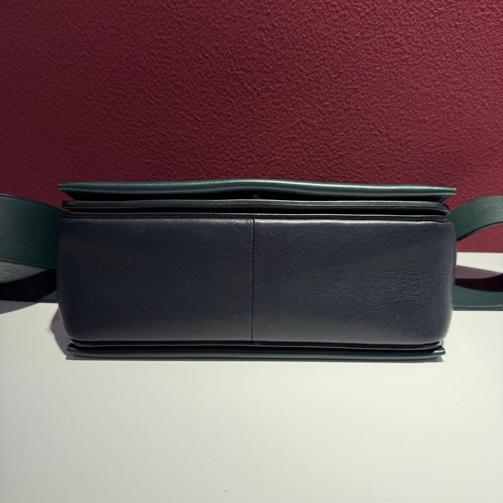 Celine Crossbody Length 25 x Width 10.5 x Height 15 cm 180263AQO.31EN