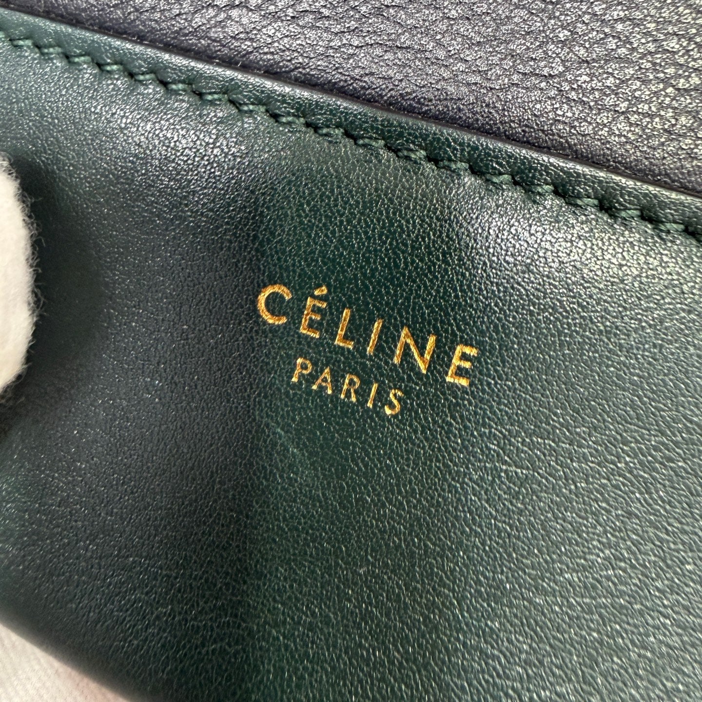 Celine Crossbody Length 25 x Width 10.5 x Height 15 cm 180263AQO.31EN