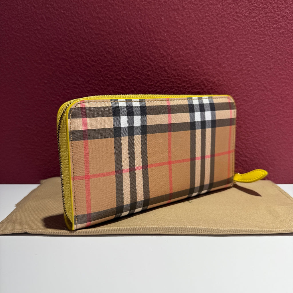 Burberry Clutch