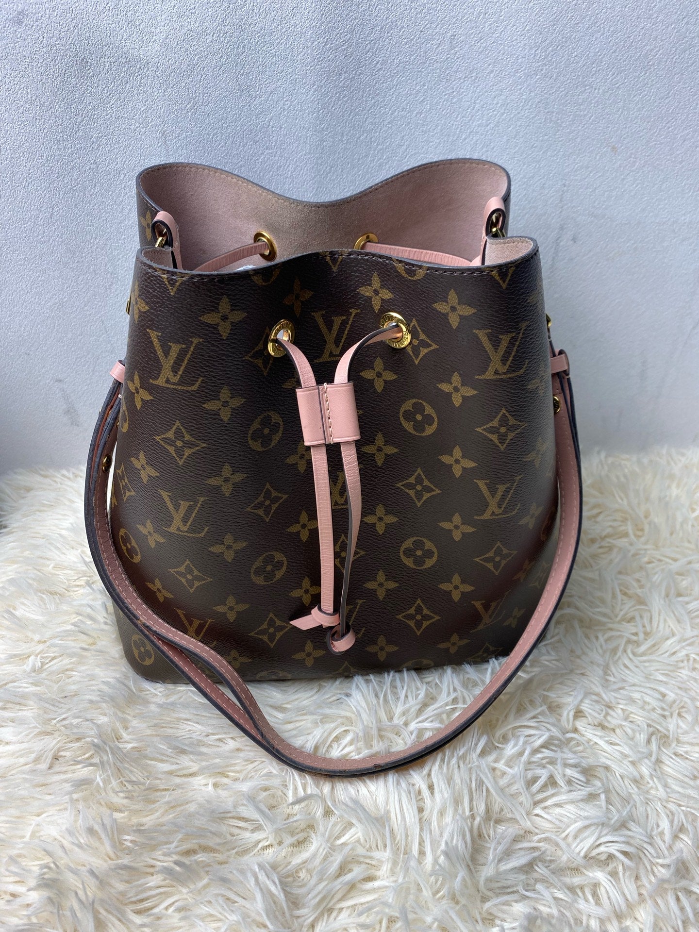 Louis Vuitton Pink