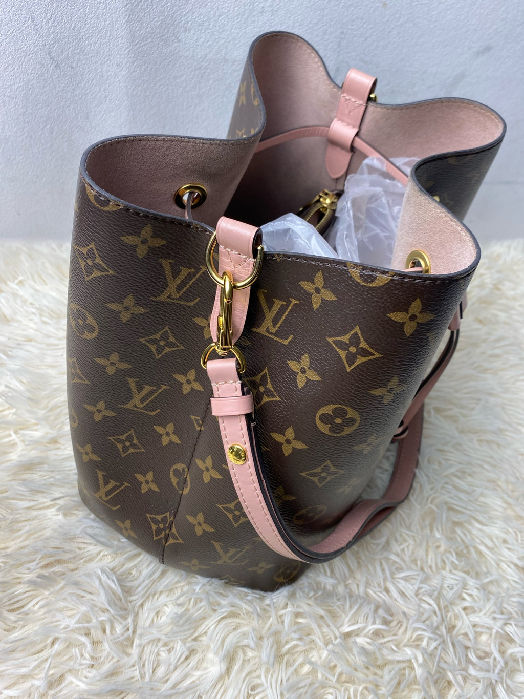 Louis Vuitton Pink