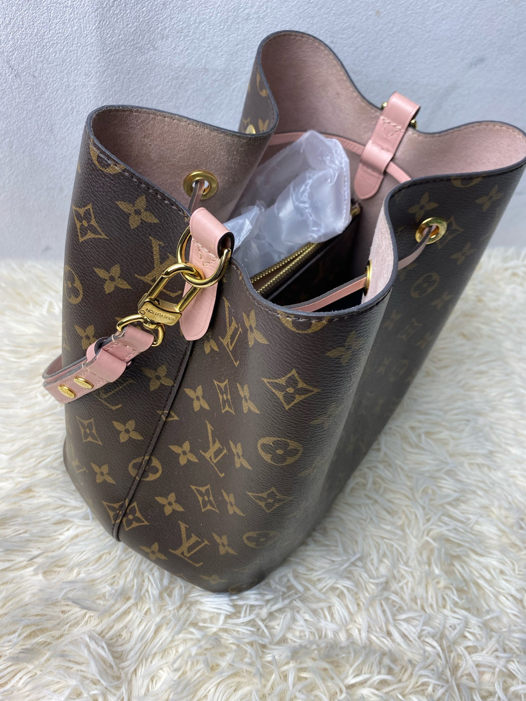 Louis Vuitton Pink