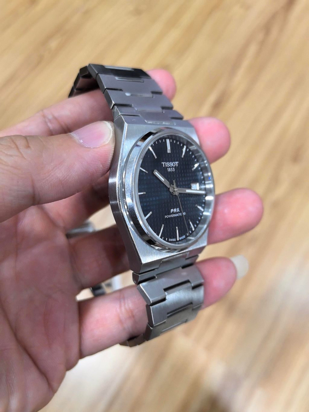 Tissot Classic Automatic (self-winding) watch 40 millimeters T137.407.11.041.00