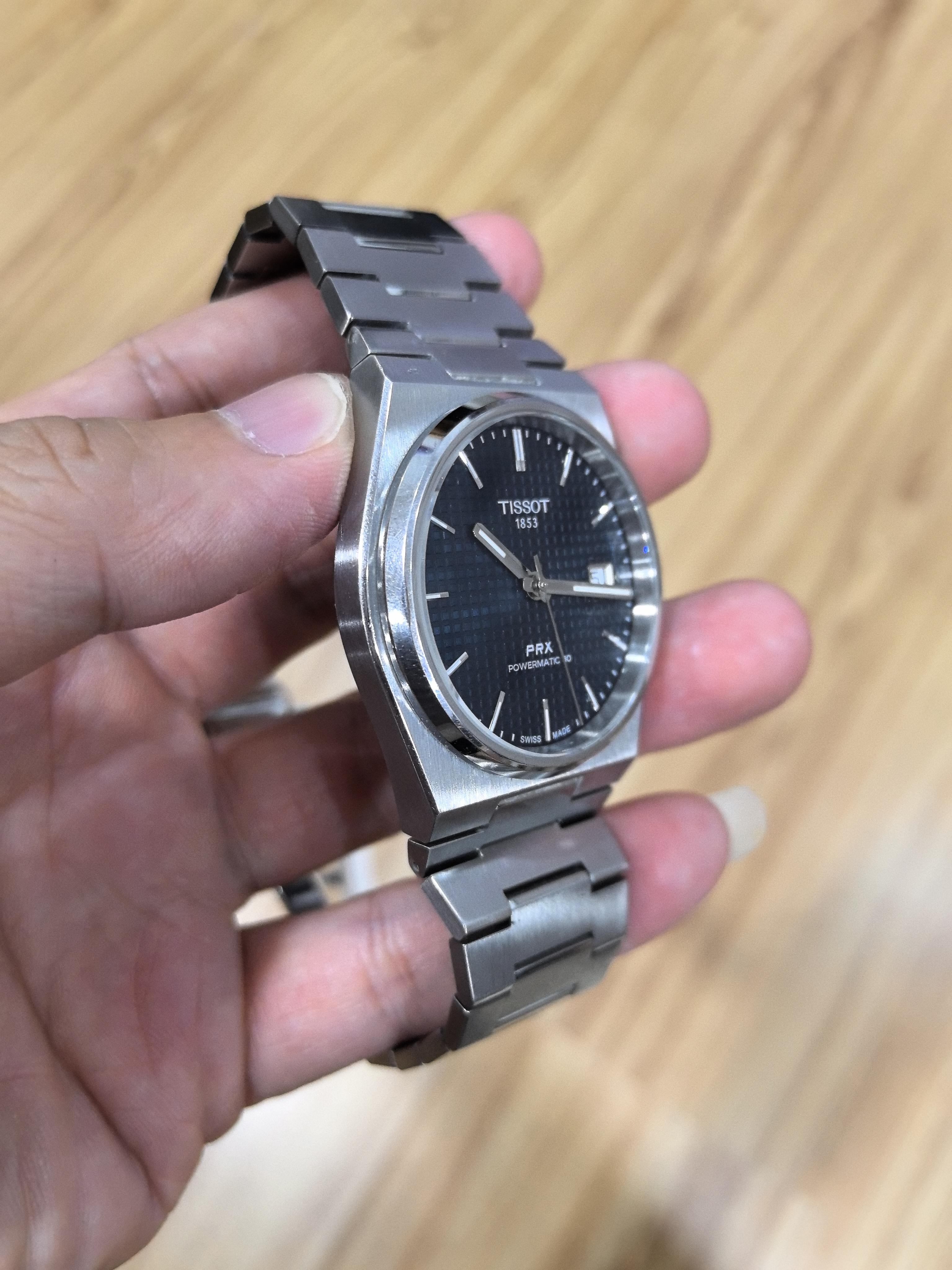 Tissot Classic Automatic (self-winding) watch 40 millimeters T137.407.11.041.00