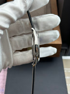 Jaeger LeCoultre Automatic (self-winding) watch