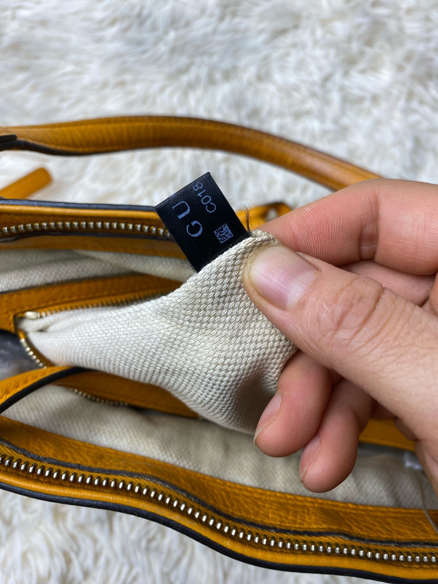 Gucci Crossbody