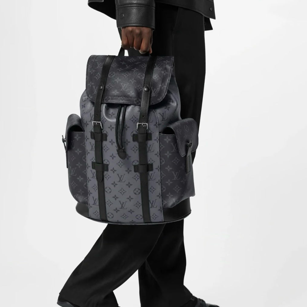 Louis Vuitton Christopher Backpack 32 x 39 x 12 M46331