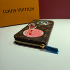 Louis Vuitton Clutch