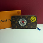 Louis Vuitton Clutch