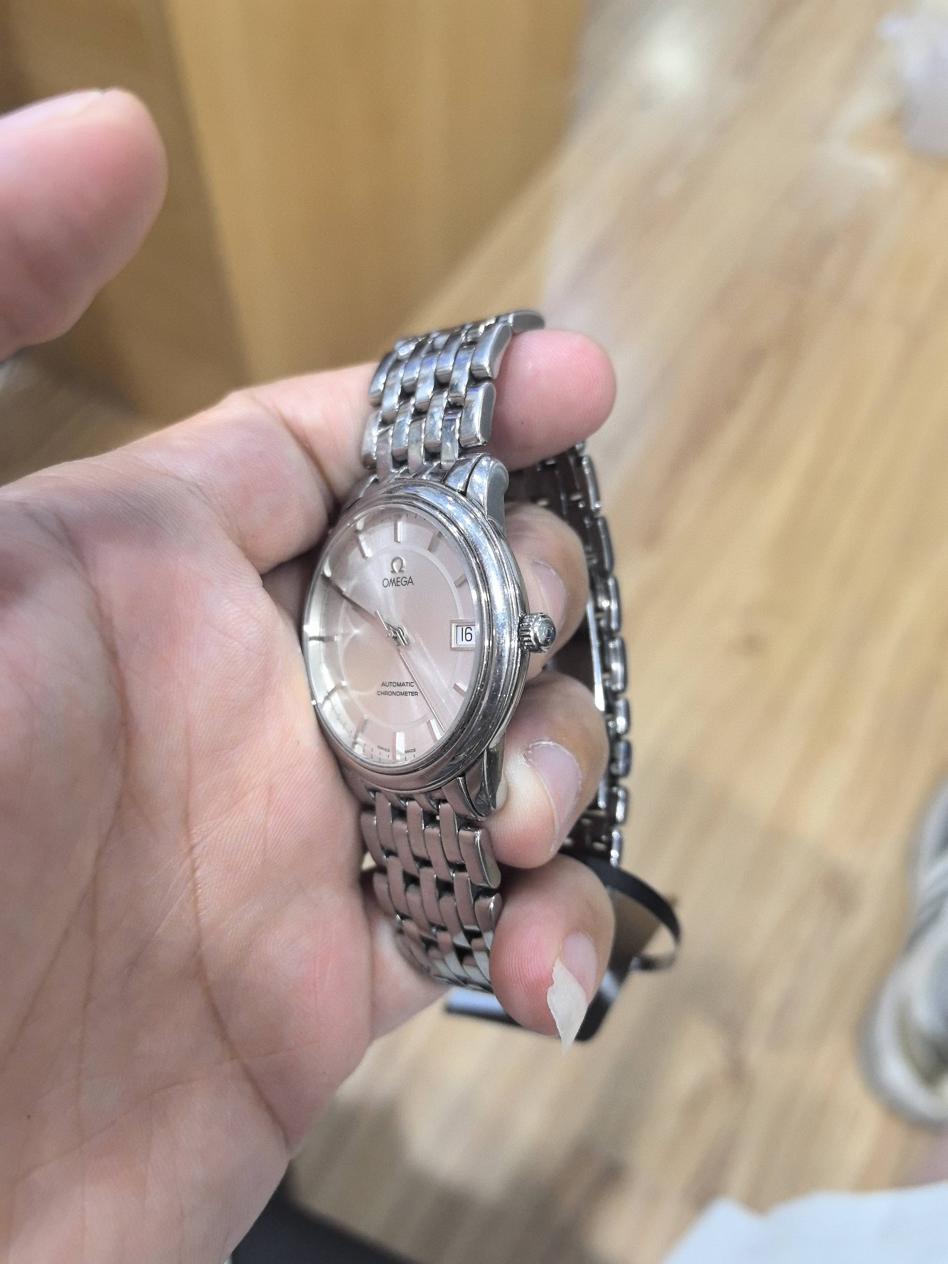 Omega Dish fly Automatic (self-winding) watch 4500.31.00