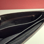 Fendi Black Clutch 23 Cm x 15 Cm x 3 Cm 7VA350X4KF0R2A