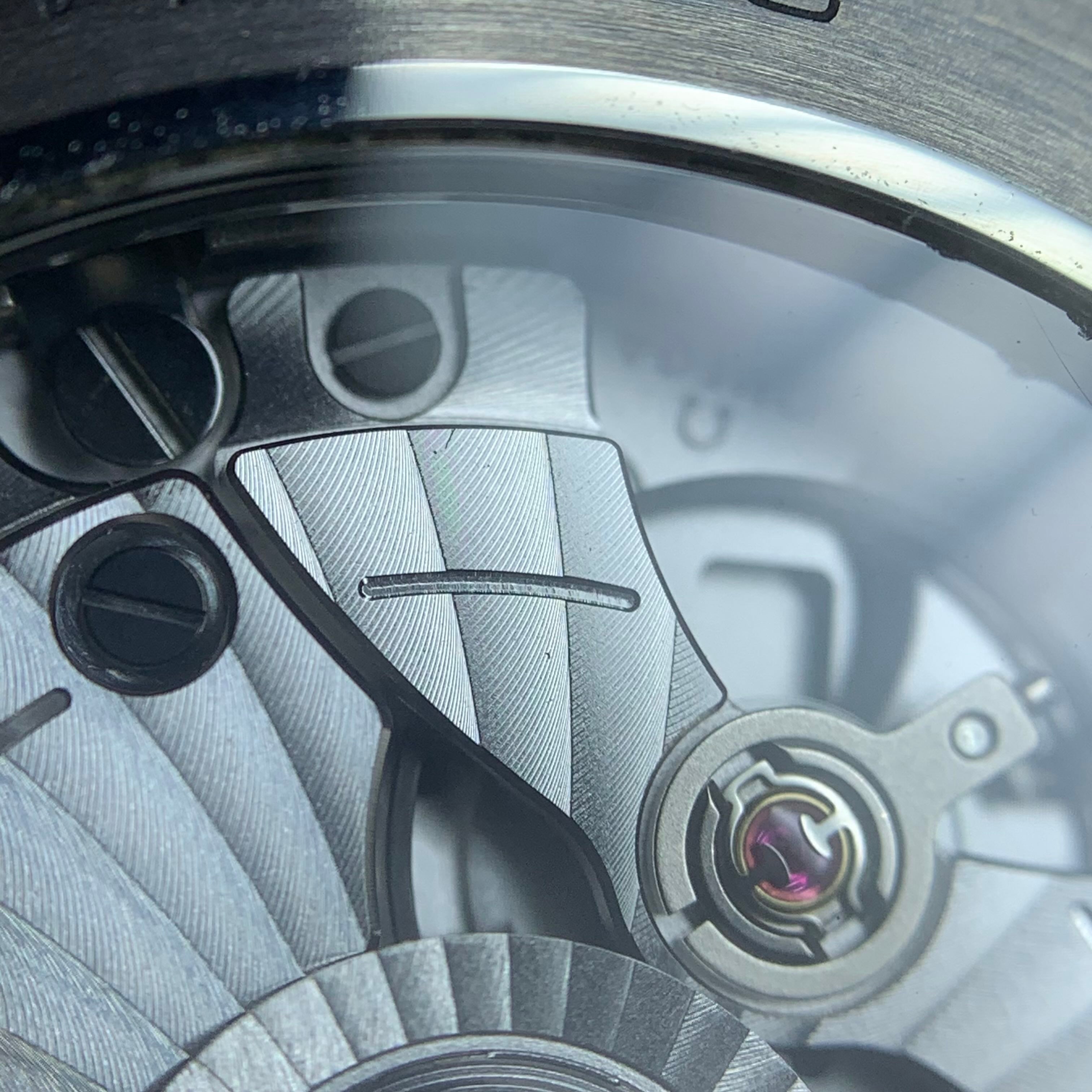 Omega Seahorse Series 42 210.22.42.20.01.001
