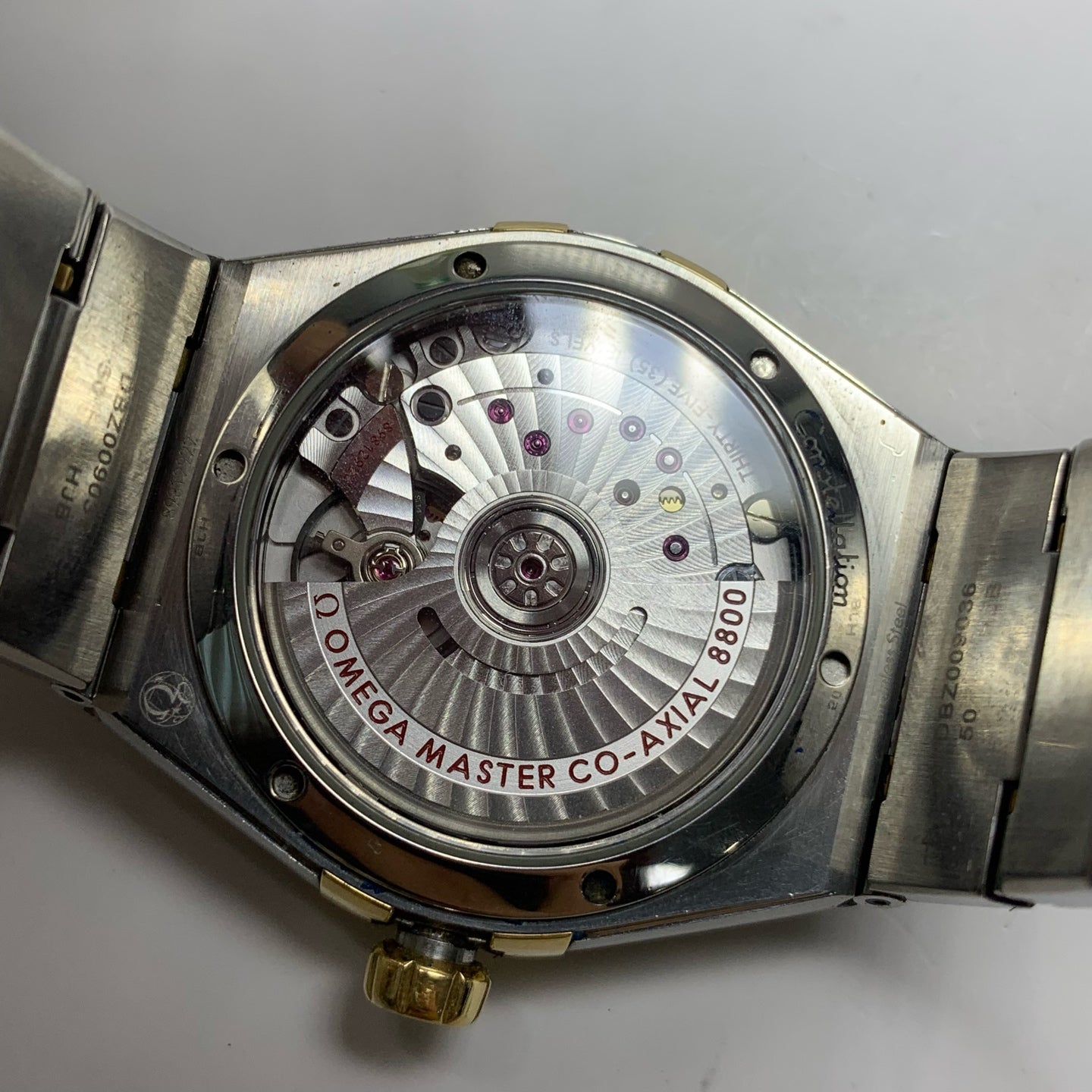 Omega constellation 36 millimeters 131.20.36.20.02.002