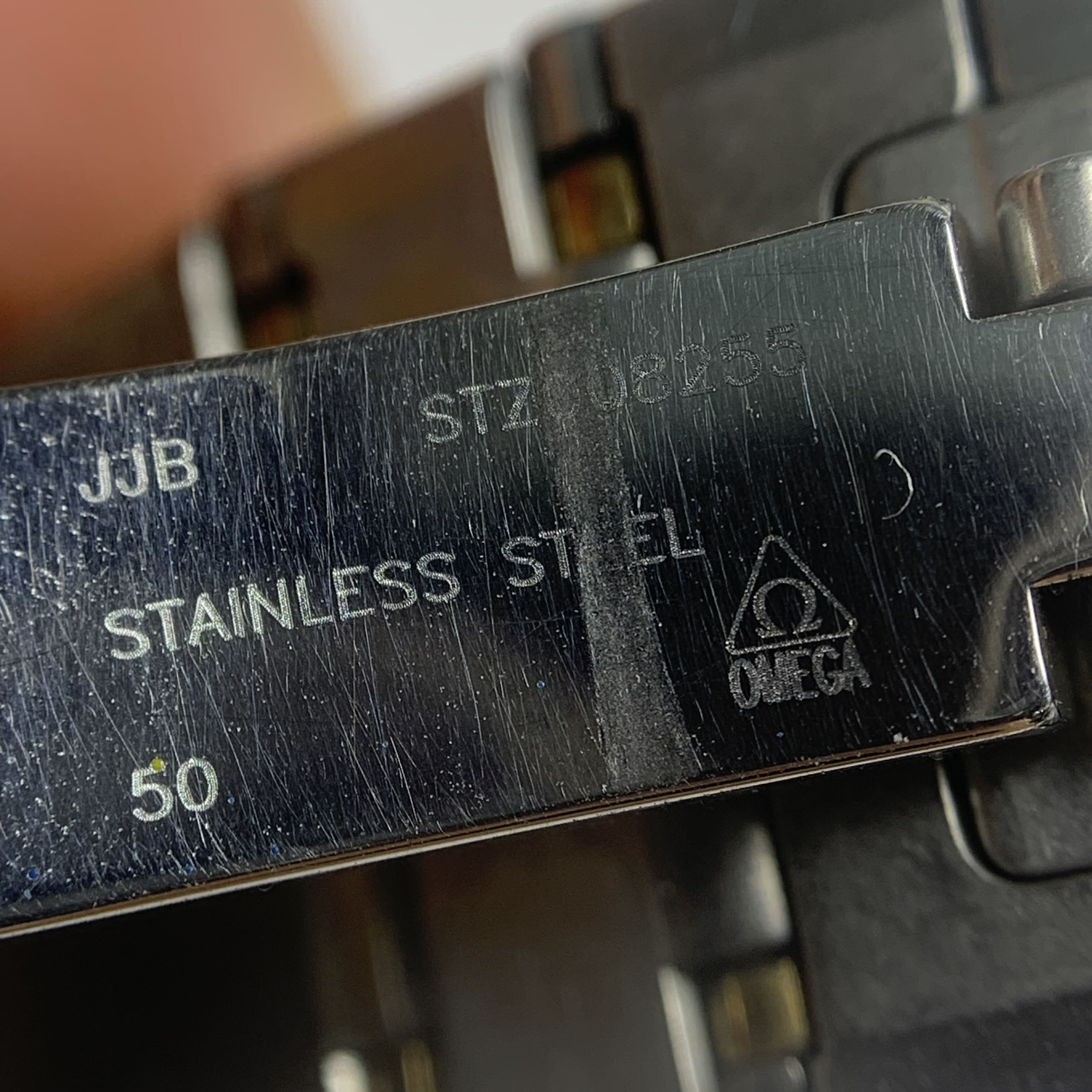Omega constellation 36 millimeters 131.20.36.20.02.002