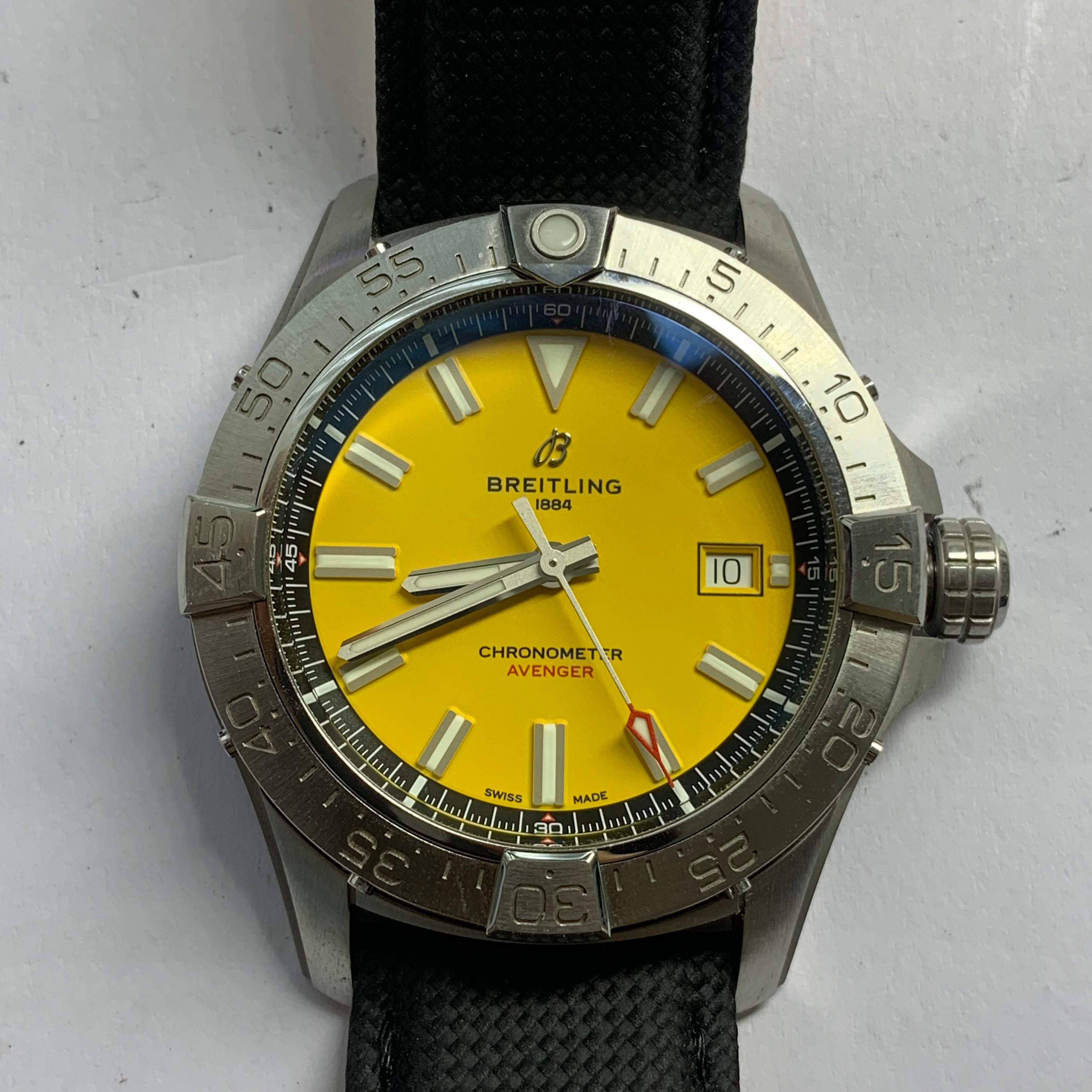 Breitling Avenger Automatic Mechanical Watch 42 42mm A173283A1I1X1