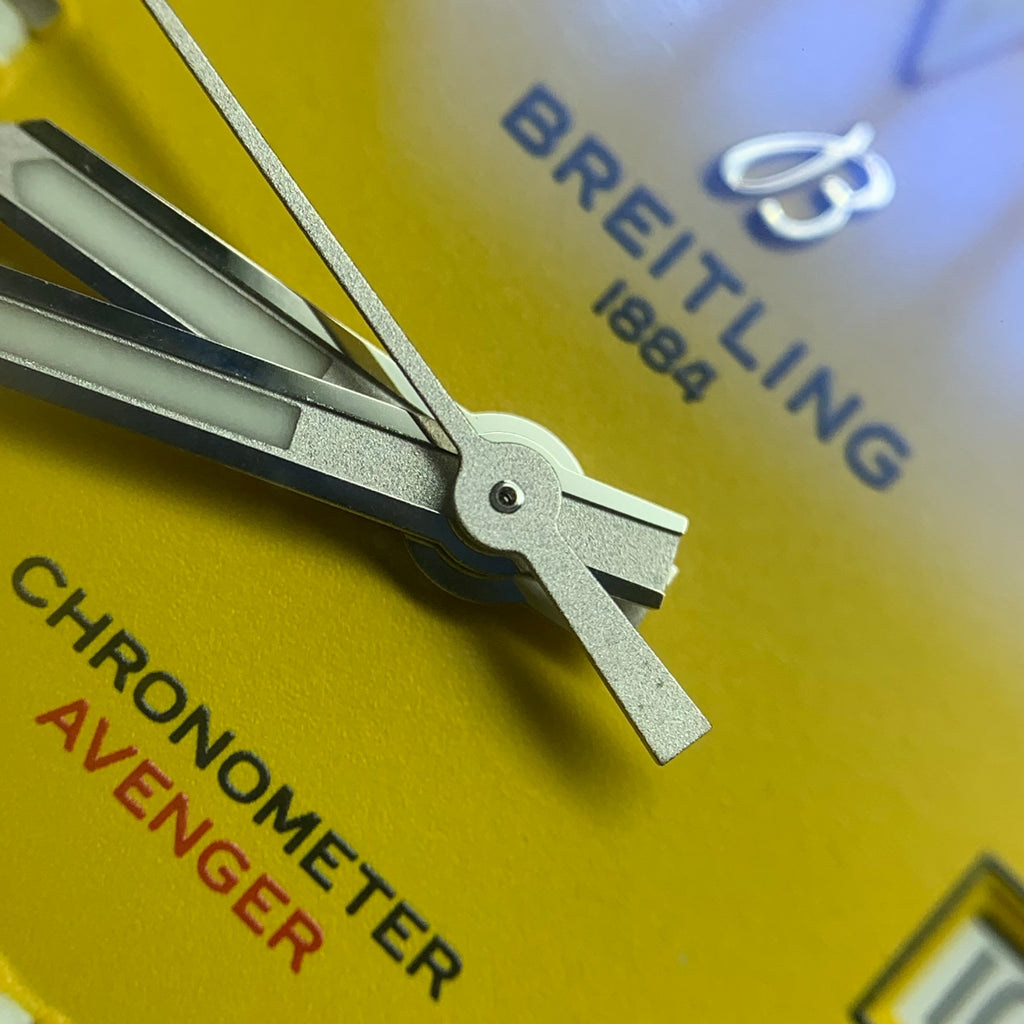 Breitling Avenger Automatic Mechanical Watch 42 42mm A173283A1I1X1