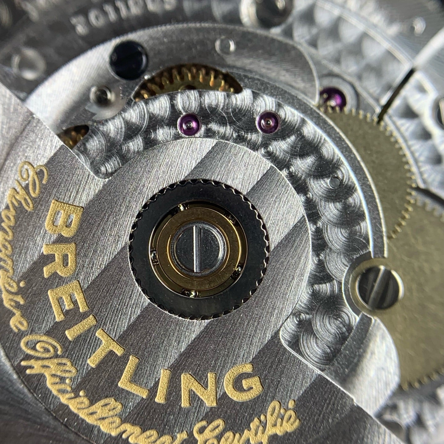 Breitling Avenger Automatic Mechanical Watch 42 42mm A173283A1I1X1