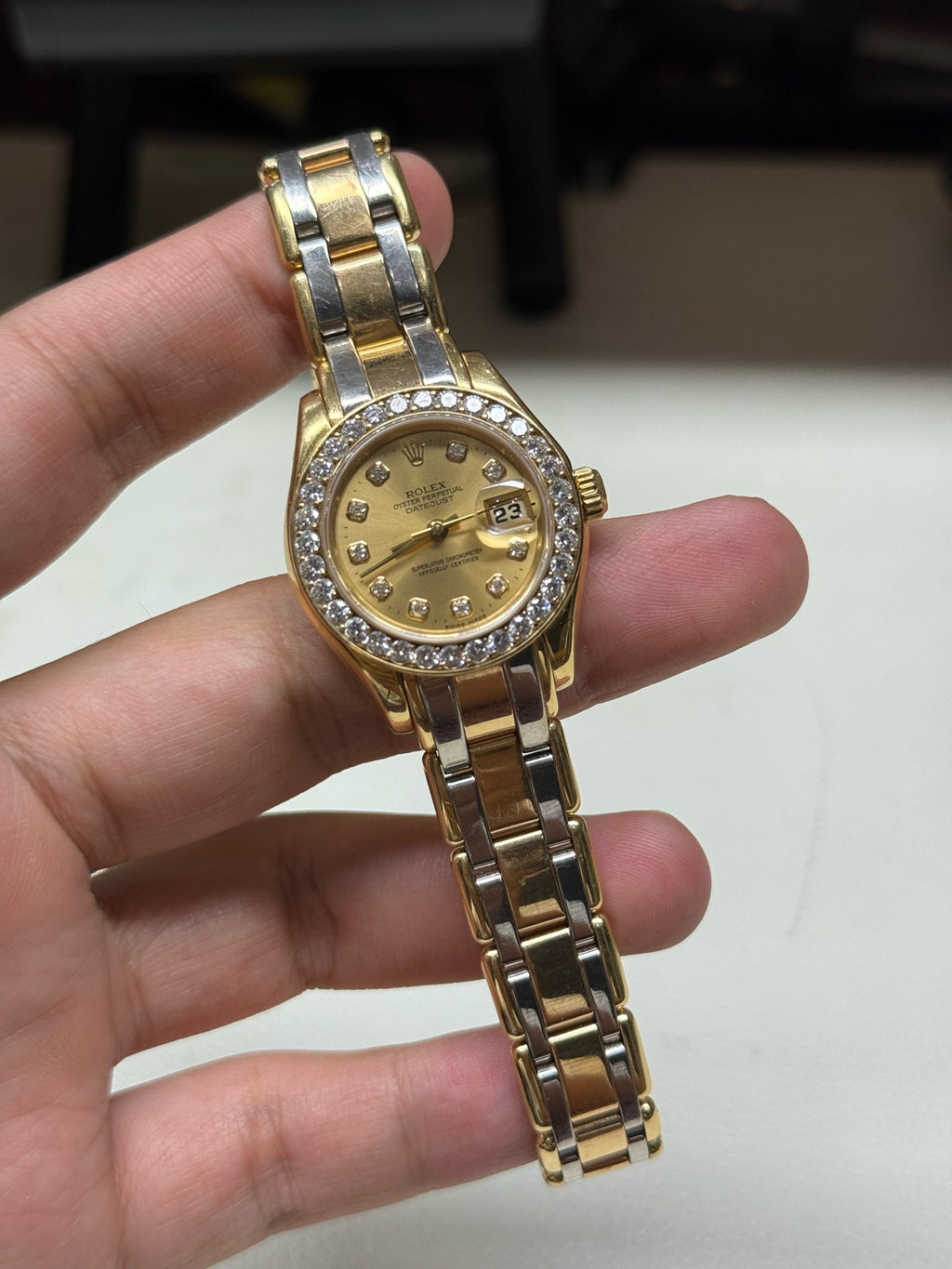 Rolex Pearl Lady Style 29 Automatic (self-winding) watch 29MM m80298-0081
