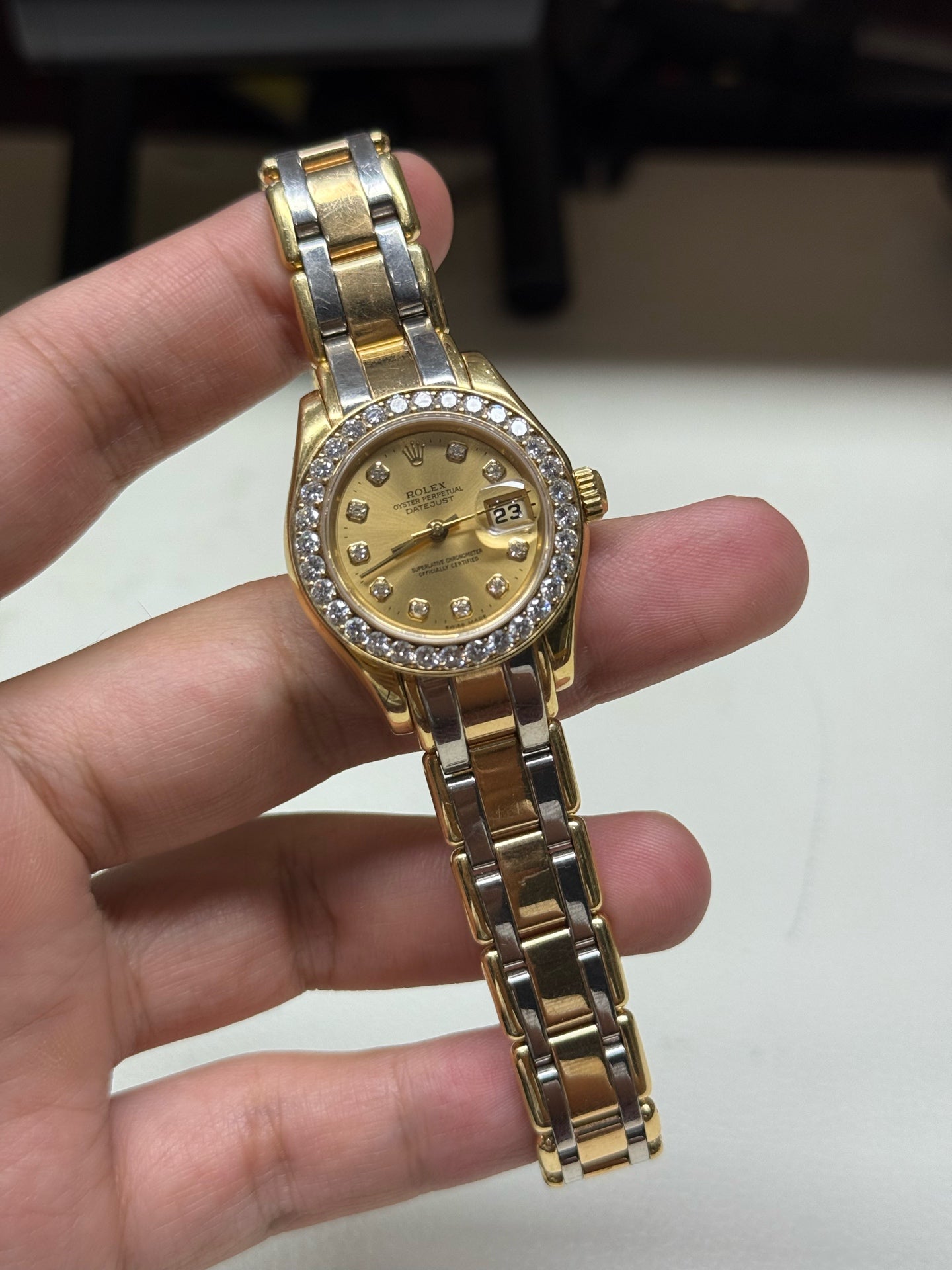 Rolex Pearl Lady Style 29 Automatic (self-winding) watch 29MM m80298-0081