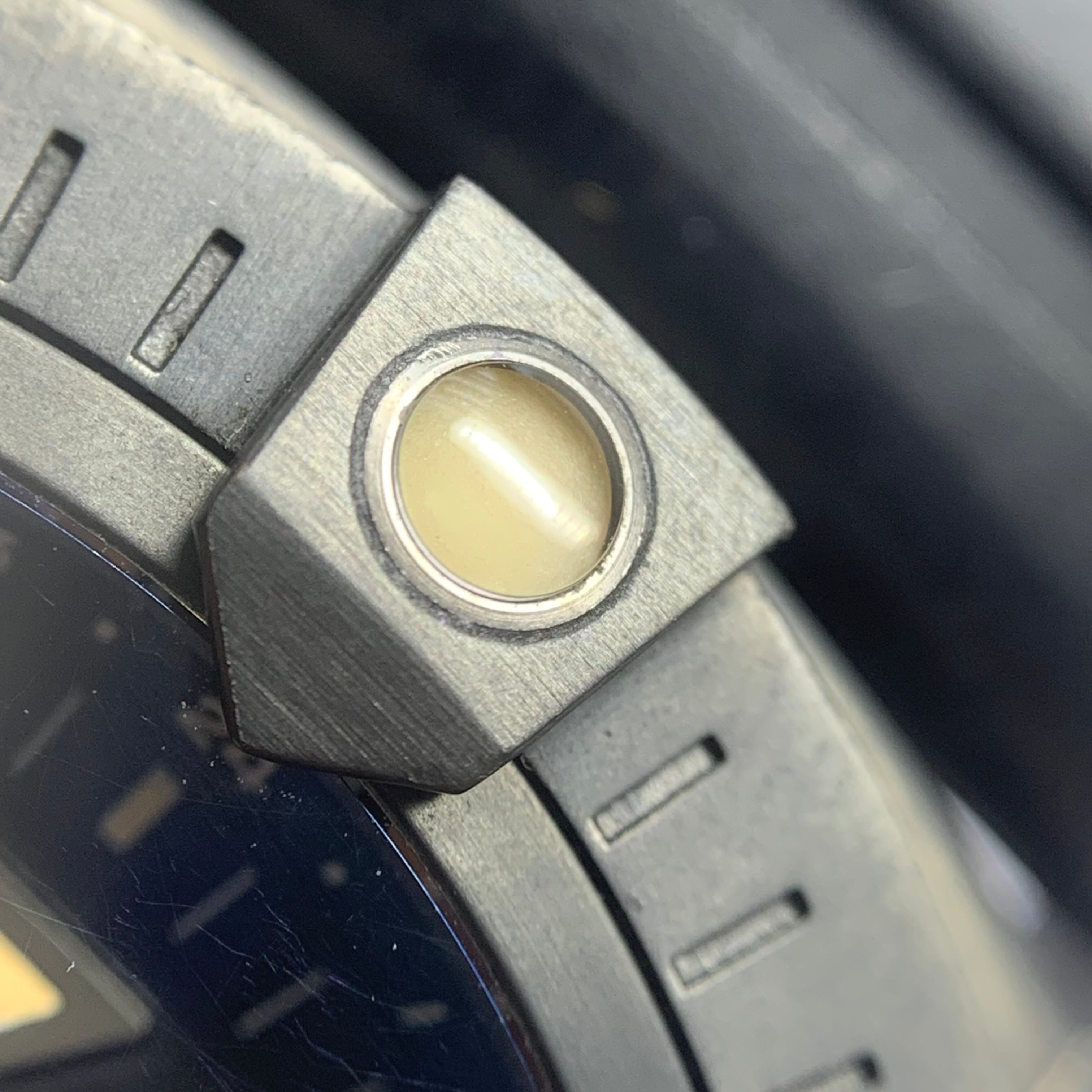 Breitling Avenger 45 millimeters V32395101B1X3