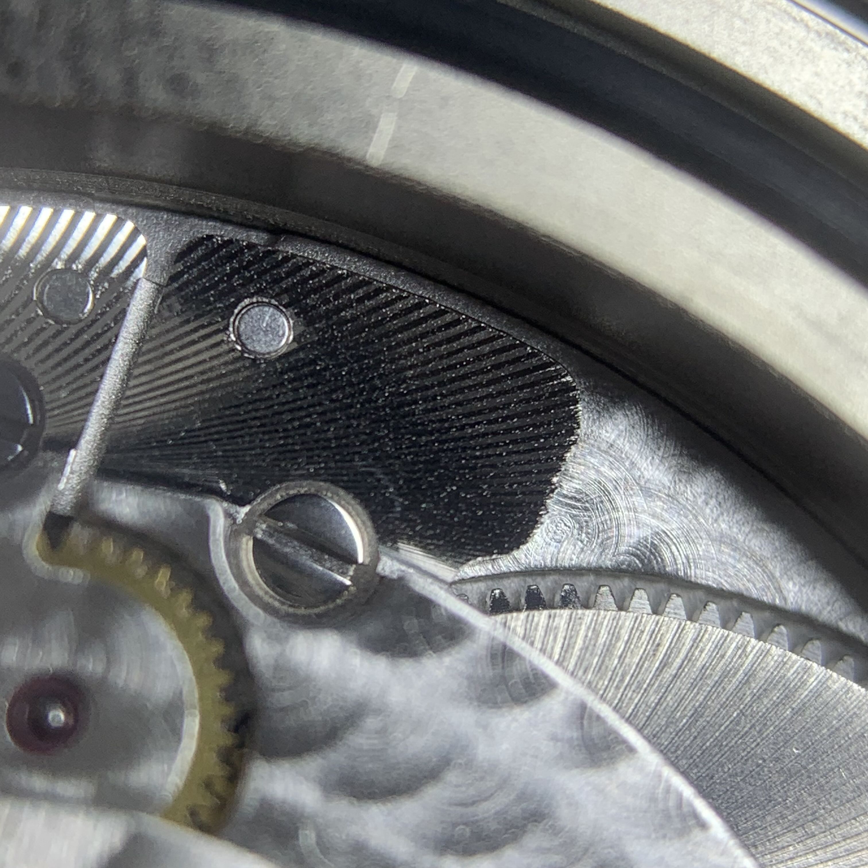 Breitling Avenger 45 millimeters V32395101B1X3