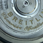 Breitling Avenger 45 millimeters V32395101B1X3