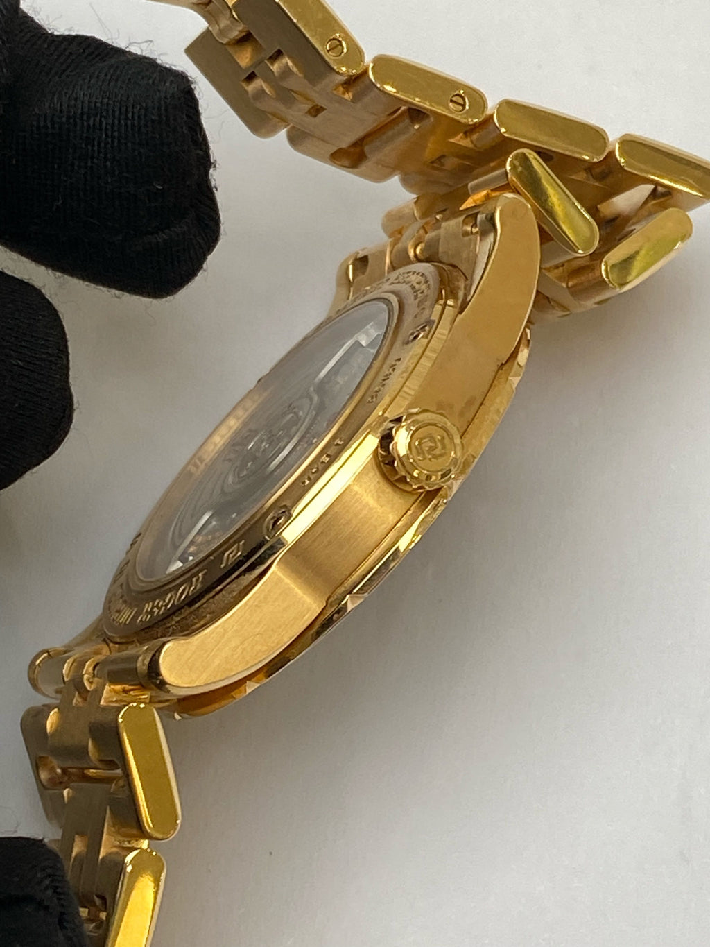 Roger Dubuis White Automatic (self-winding) watch