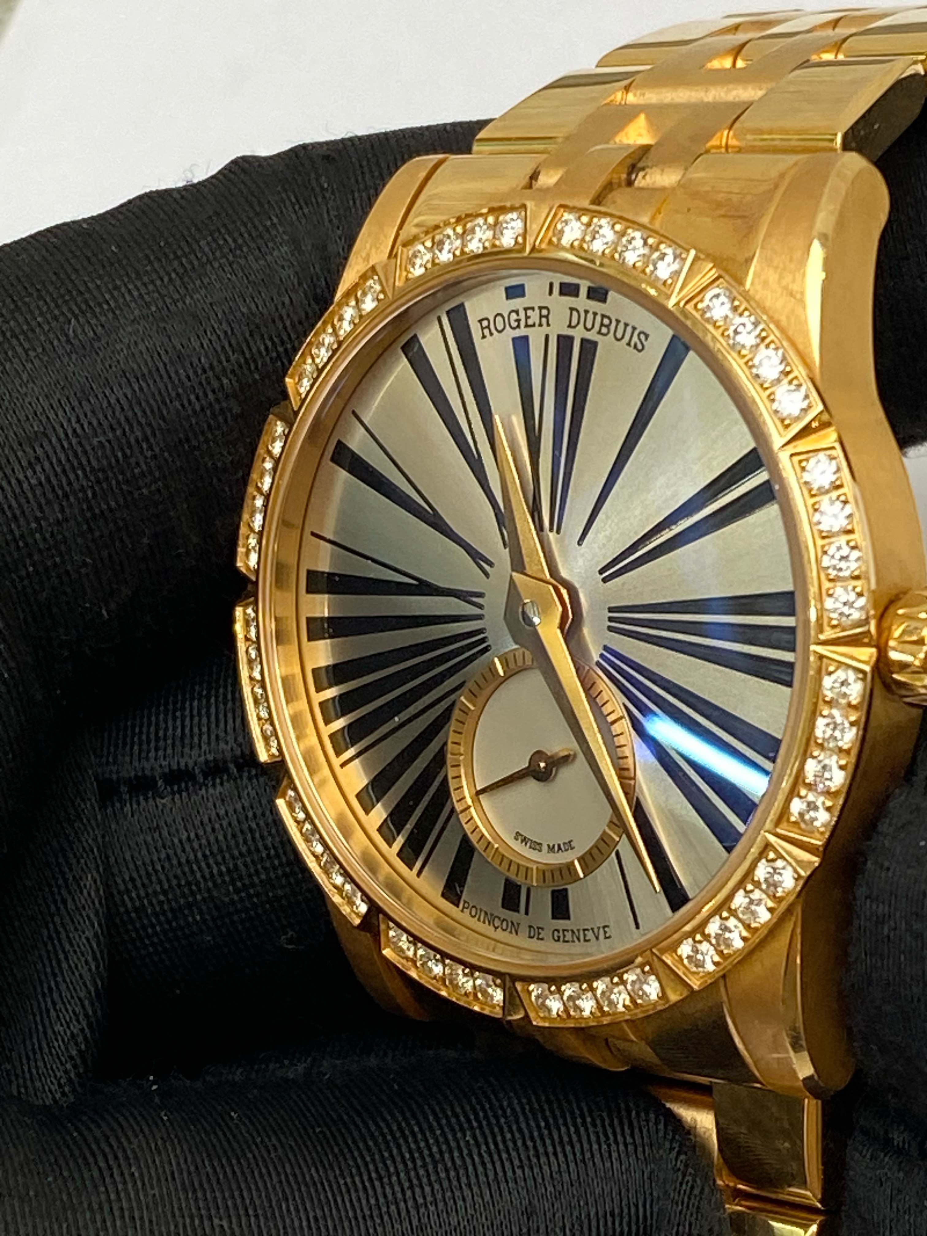 Roger Dubuis White Automatic (self-winding) watch