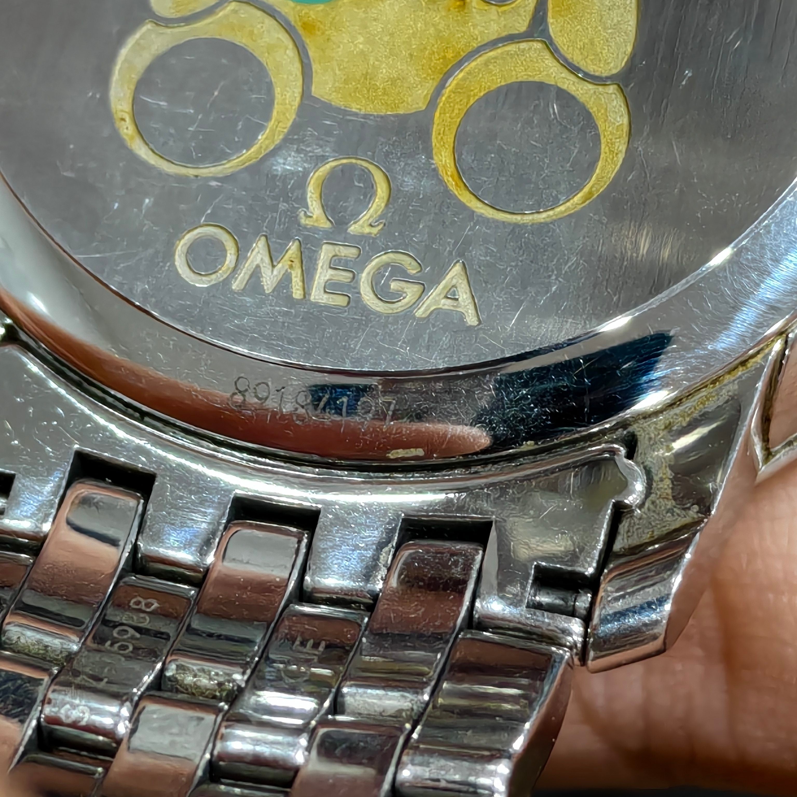 Omega Flying Disc Series 39.5 424.10.40.20.03.003