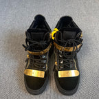jz Black Skate shoes