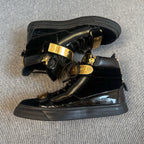 jz Black Skate shoes
