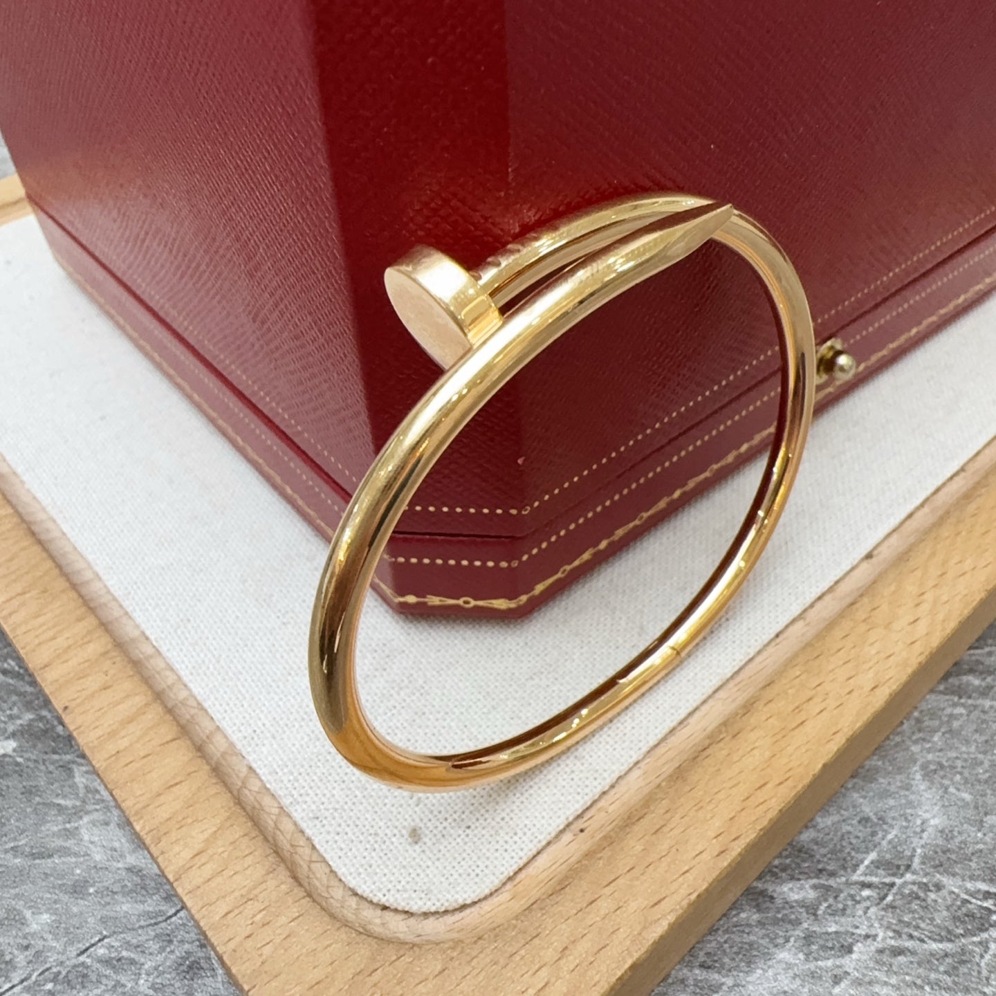 Cartier Rose gold Bangle
