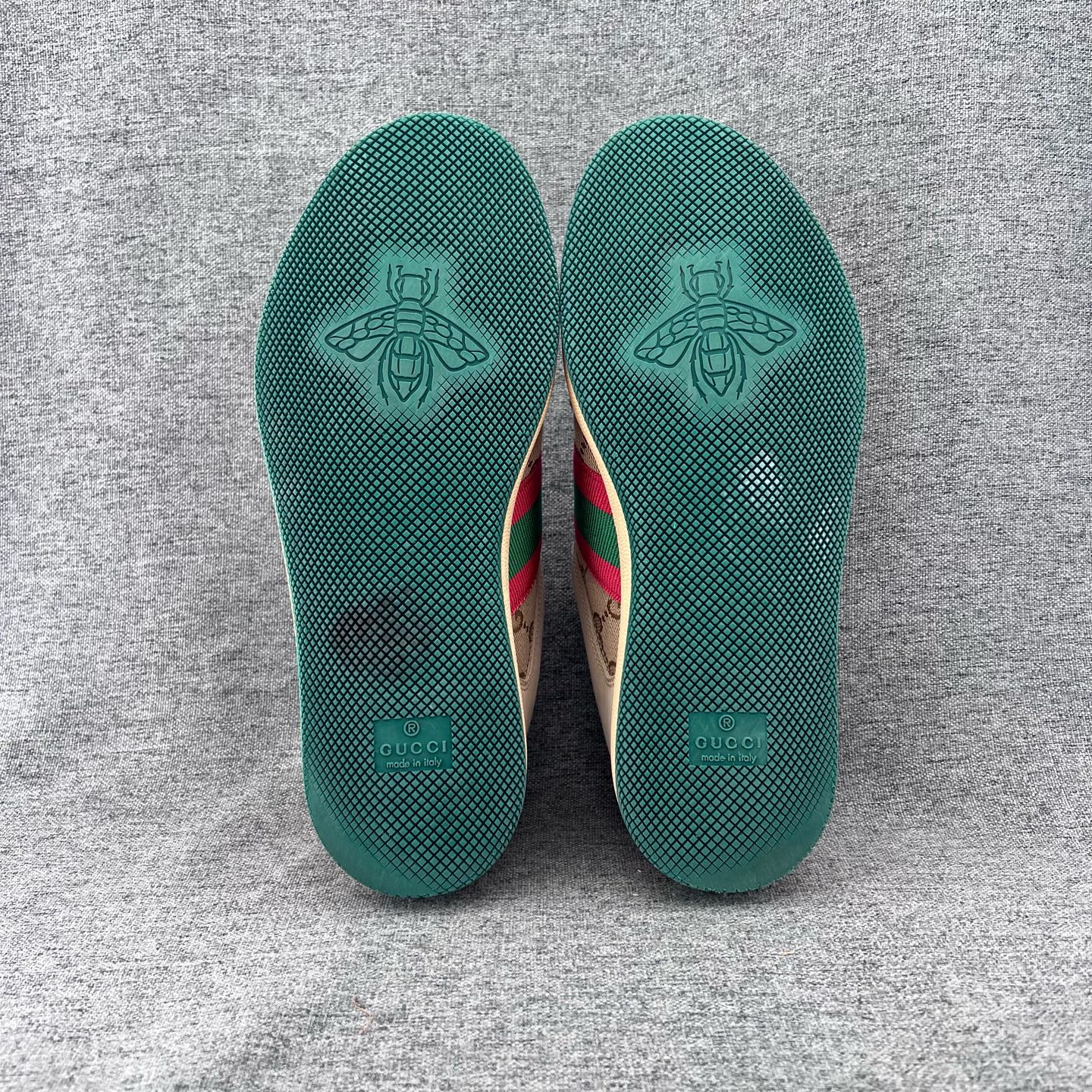 Gucci Skate shoes