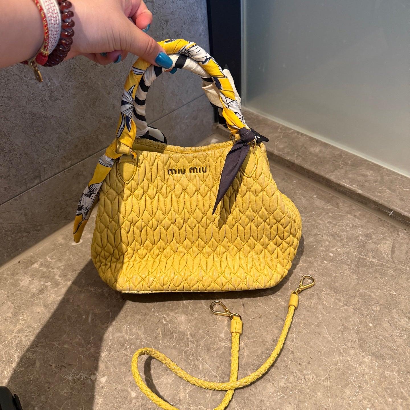 Miu Miu MATELASSÉ Leather Height: 17 cm, Width: 20 cm, Length: 6 cm 5BC125_N88_F065Y_V_OOY