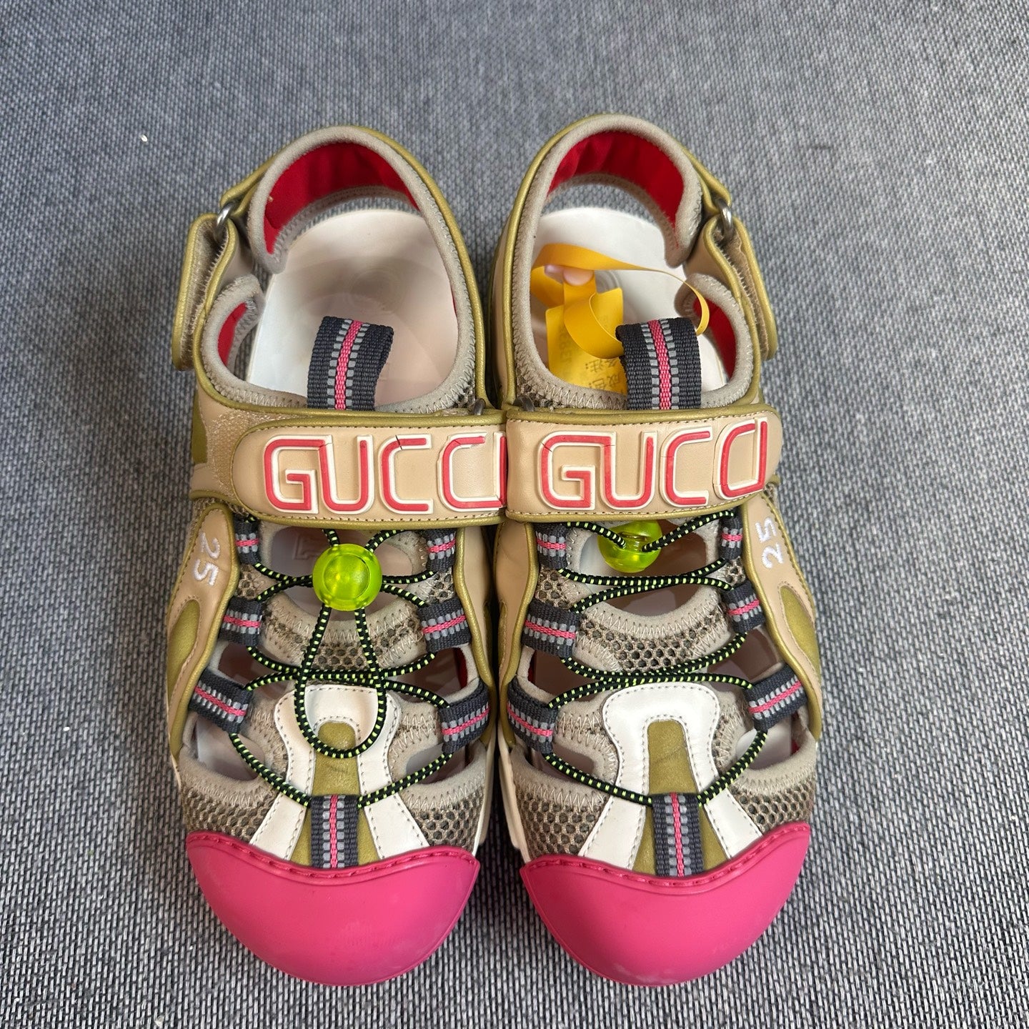 Gucci Beige