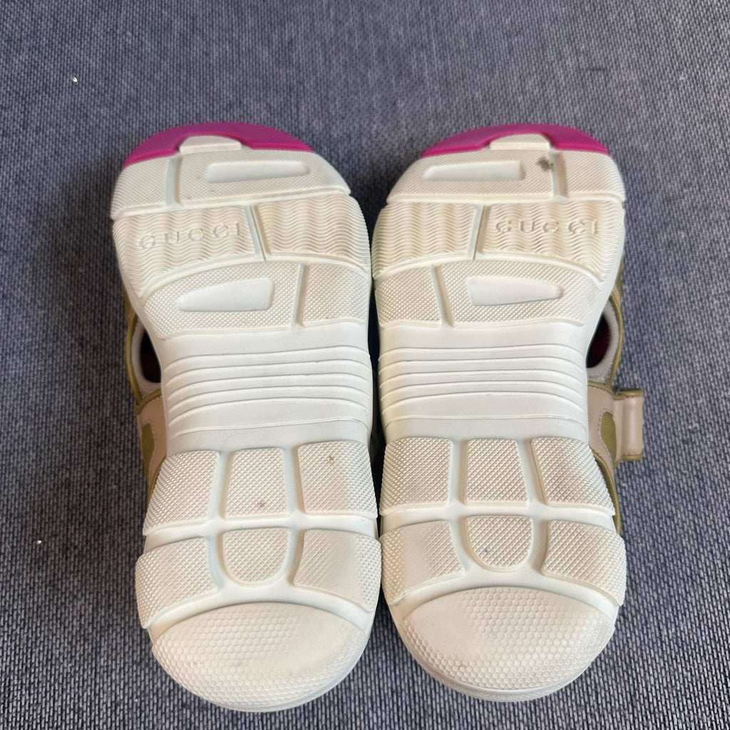 Gucci Beige