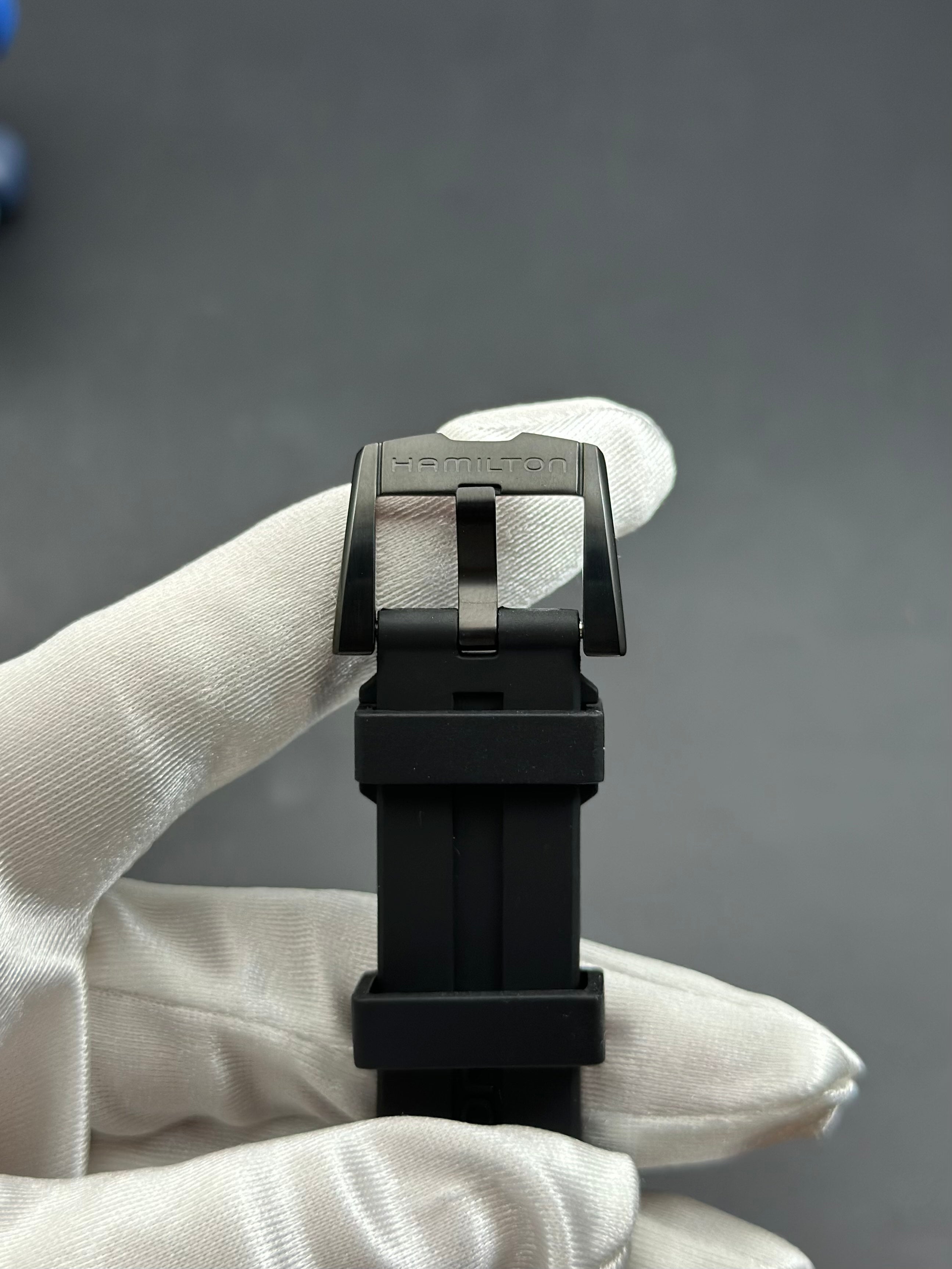 Hamilton Neoprene White Automatic (self-winding) watch