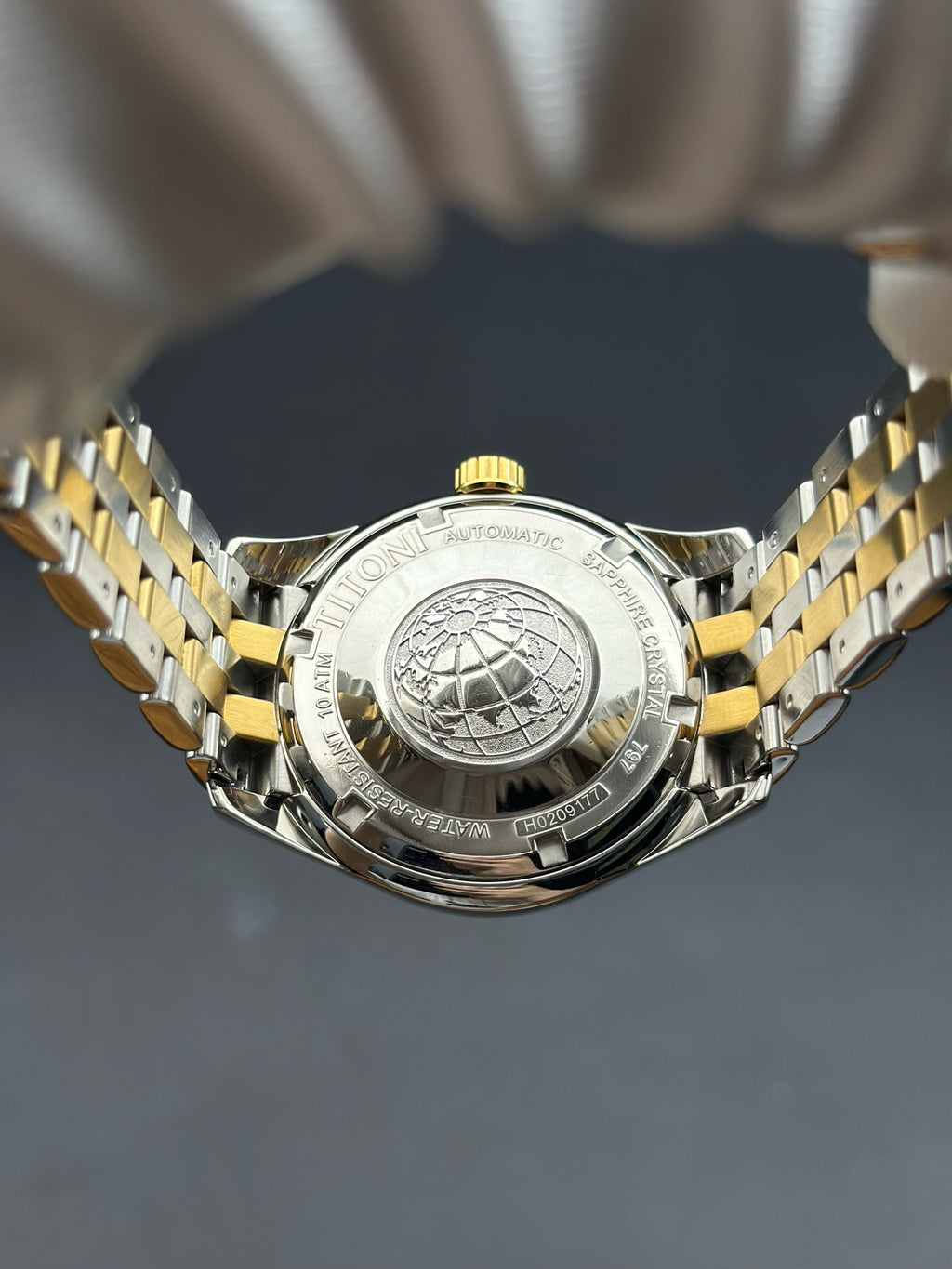 梅花 Automatic (self-winding) watch