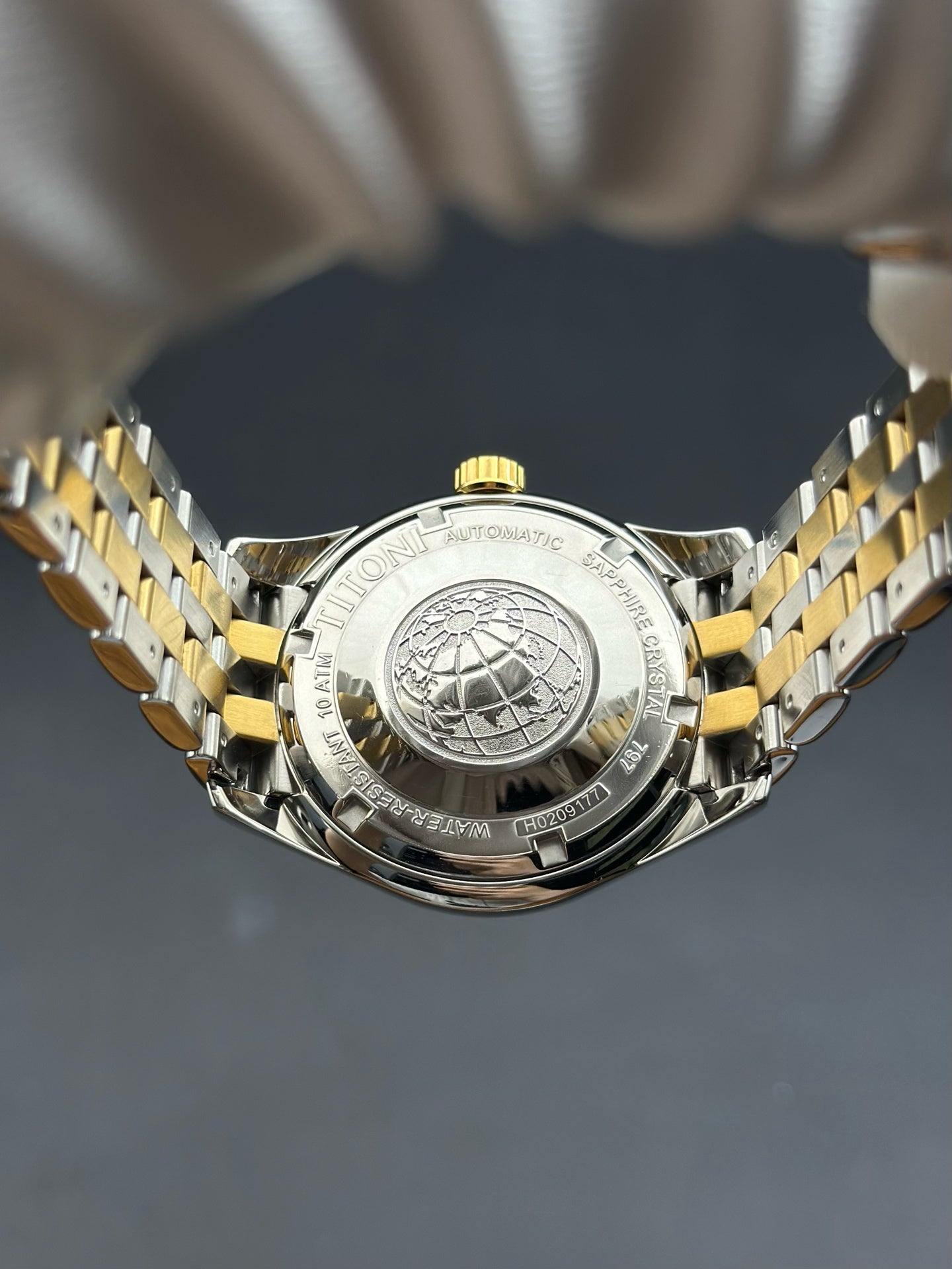 梅花 Automatic (self-winding) watch
