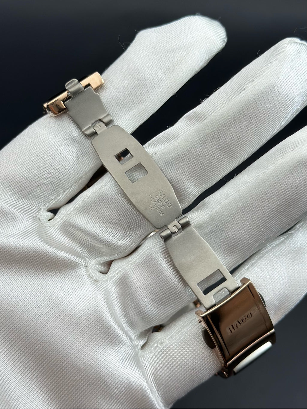 Rado White Automatic (self-winding) watch