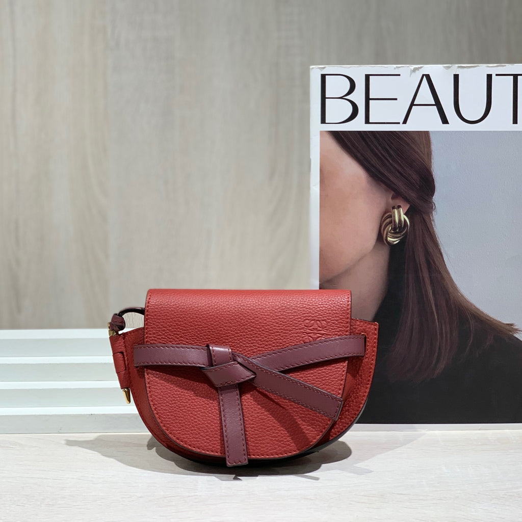 Loewe Gate Red Crossbody 15X12.5X8 cm 321.12.U62