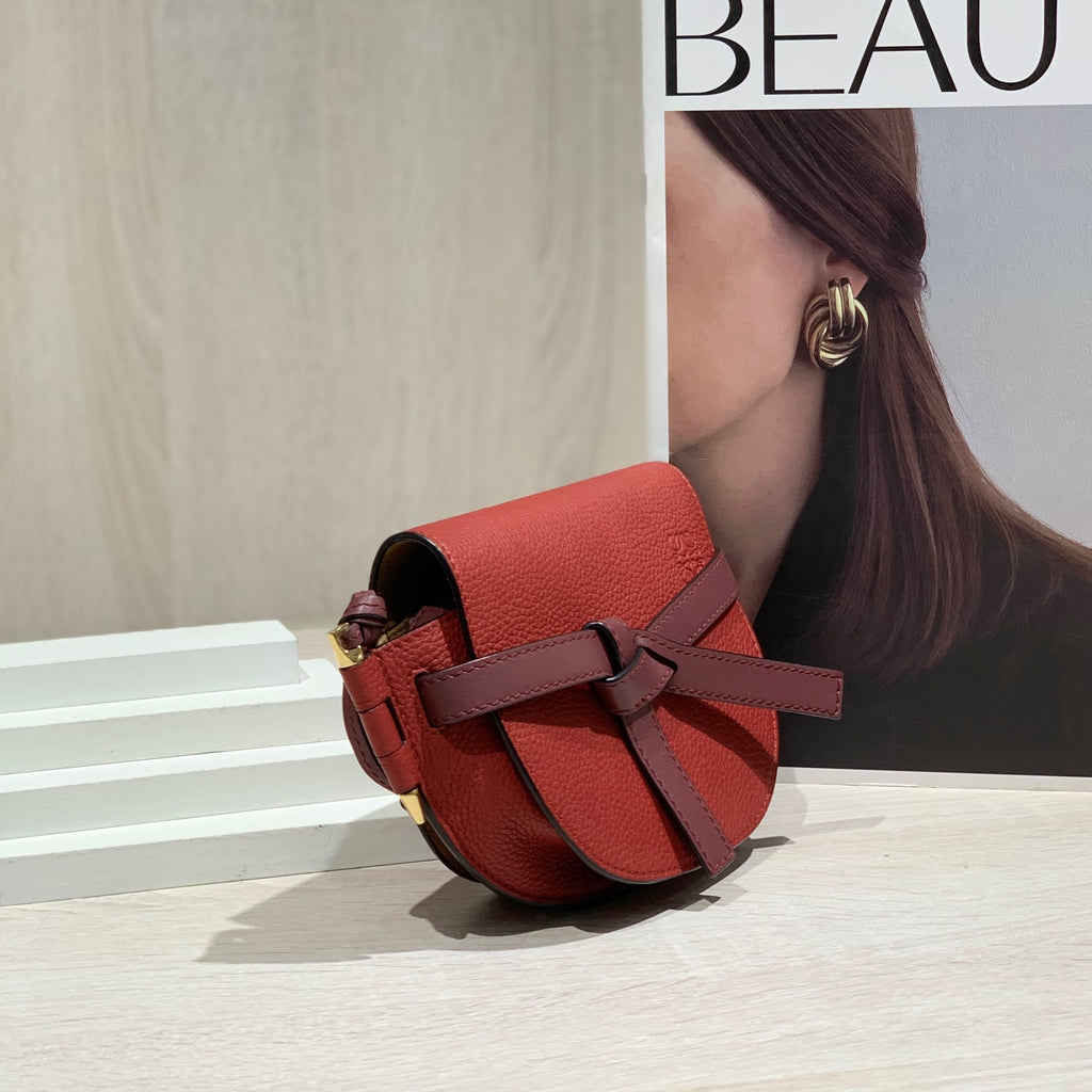 Loewe Gate Red Crossbody 15X12.5X8 cm 321.12.U62