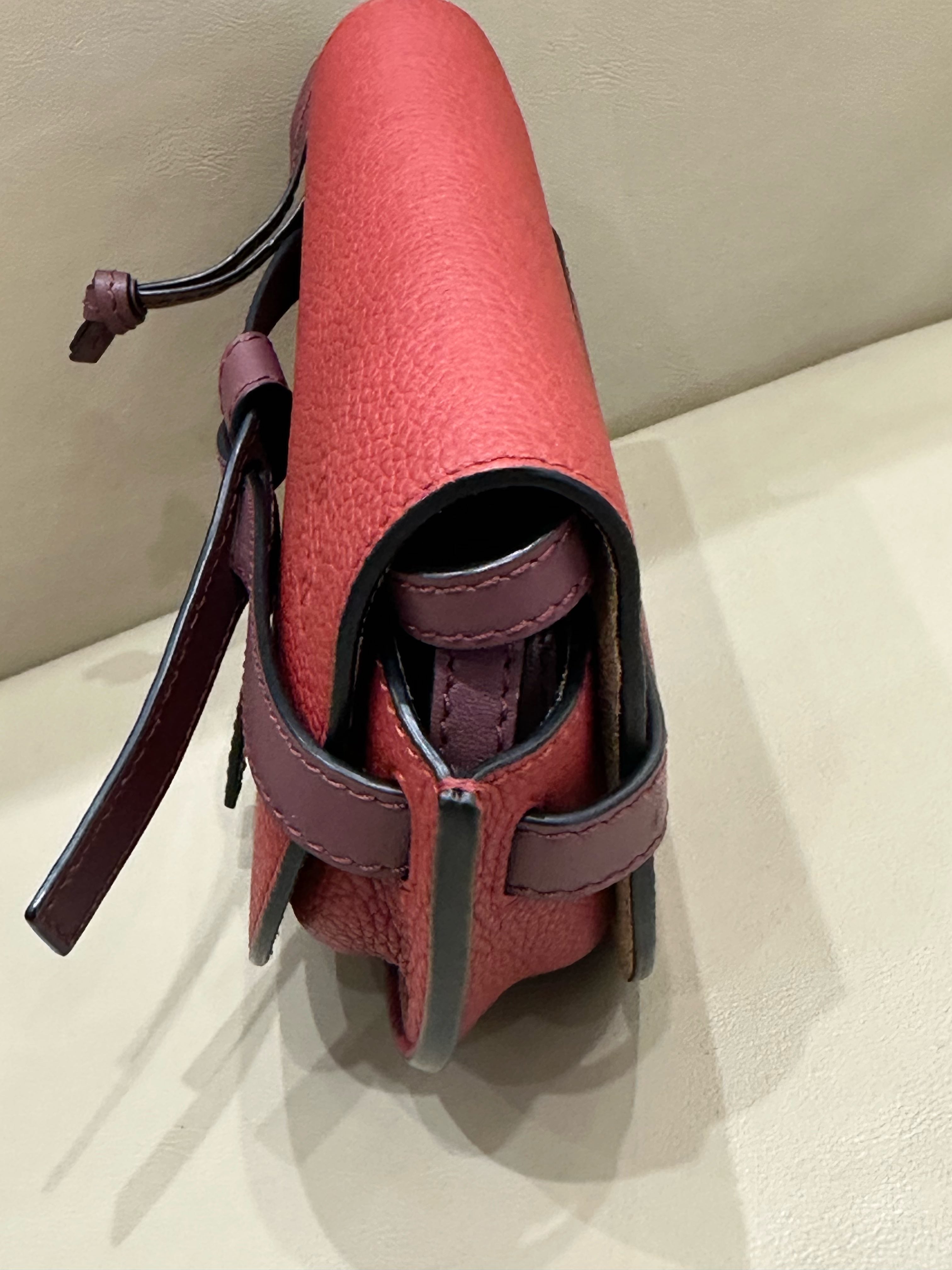 Loewe Gate Red Crossbody 15X12.5X8 cm 321.12.U62